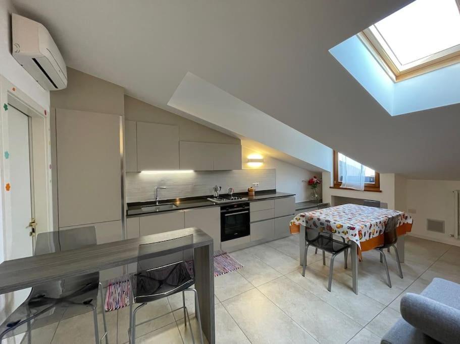 Elia Loft Apartment ริวาเดลการ์ดา ภายนอก รูปภาพ