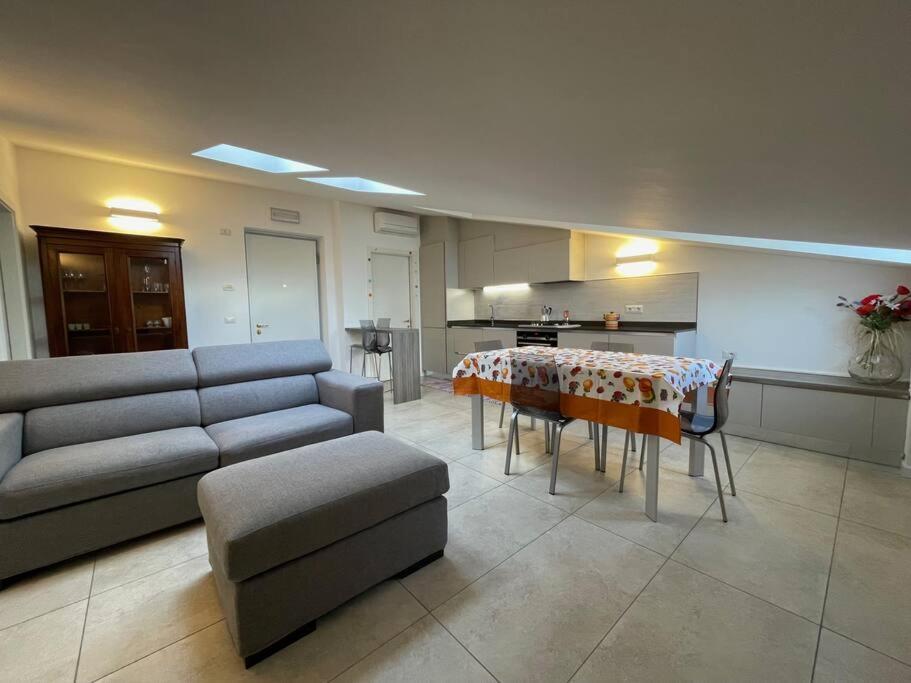 Elia Loft Apartment ริวาเดลการ์ดา ภายนอก รูปภาพ