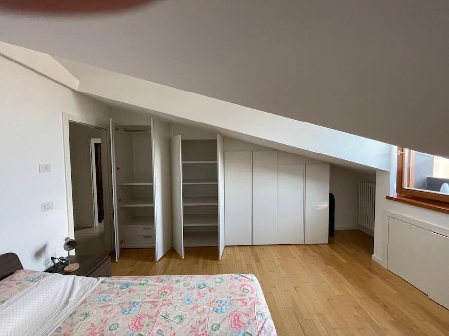 Elia Loft Apartment ริวาเดลการ์ดา ภายนอก รูปภาพ